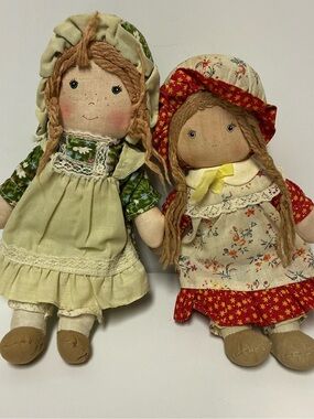 Vintage Knickerbocker Holly Hobbie Friends Small Dolls Amy & Carrie